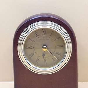 Vintage Michael C. Fina Fifh Avenue US LA Solid Wood Desk Quartz Clock-Works