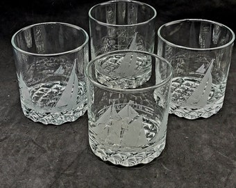 Vintage True North Glasses Set Of 4 Etched Bluenose II 2 Ship Whiskey Rocks Mixed