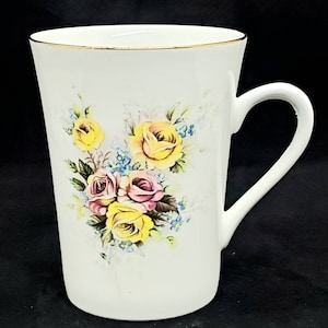 Connoisseur Fine Bone China Floral Mug Gold Rim 8 Oz.