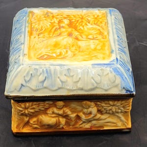 Vintage Schmuckstück Schmuckschatulle viktorianischen Stil Hand bemalt Blau Beige Keramik Japan