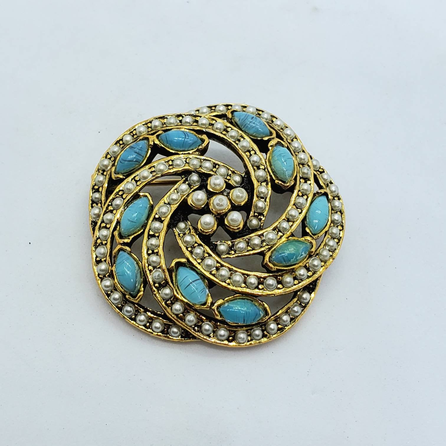 Sisslia Pearl Brooch Pins for Women Gold Brooches &Pins for Women Large  Vintage Brooch Gold Brooch Women's Brooches & Pins New Year - Yahoo Shopping