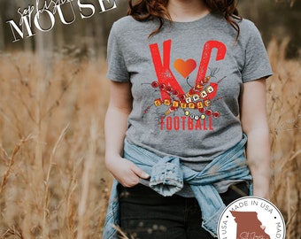 Kansas City Friendship Bracelet: Swift + Kelce - Softstyle T-Shirt