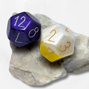 Custom Numbers and Colours D12 Dice DND Boardgame Glitter Shimmer Sparkle RPG Dungeons and Dragons Tabletop Games Personal Gift Striking