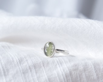 Pressed Flower Ring - Mini Oval | Botanical Ring, Flower Jewelry