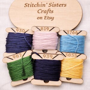 Wooden floss bobbins