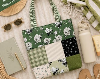 Easy Charm Tote Sewing Pattern, Beginner Bag, Charm Pack Friendly (PDF Download)