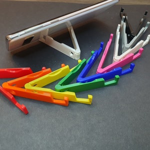 Keyring phone holder