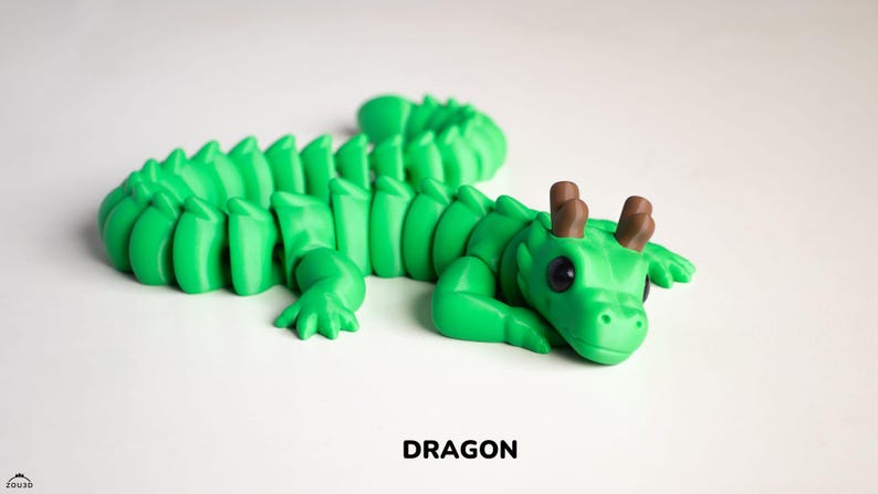 Dragon Fidget Keyring: Articulated 3D Printed DragonSpin™ image 4