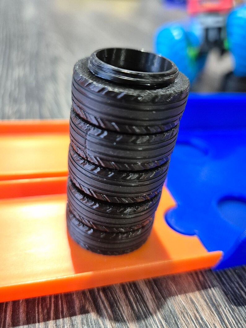 Hot Track - Monster Truck Tyre Crawl | Compatible with Leading Brands image 5