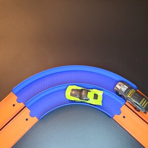 Hot Track - Dual Track 90 Degree Turn image 5