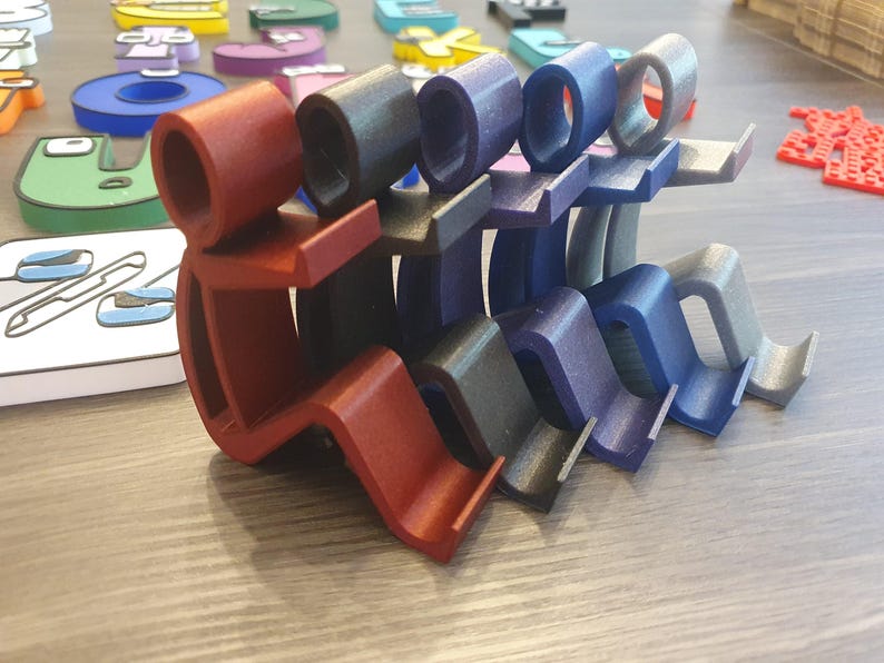 3D Printed Stickman Phone & Tablet Stand: Desk Accessory image 5