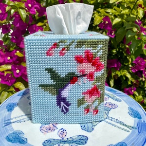 Hummingbird Tissue Box Cover / Mothers Day Tissue Box Cover