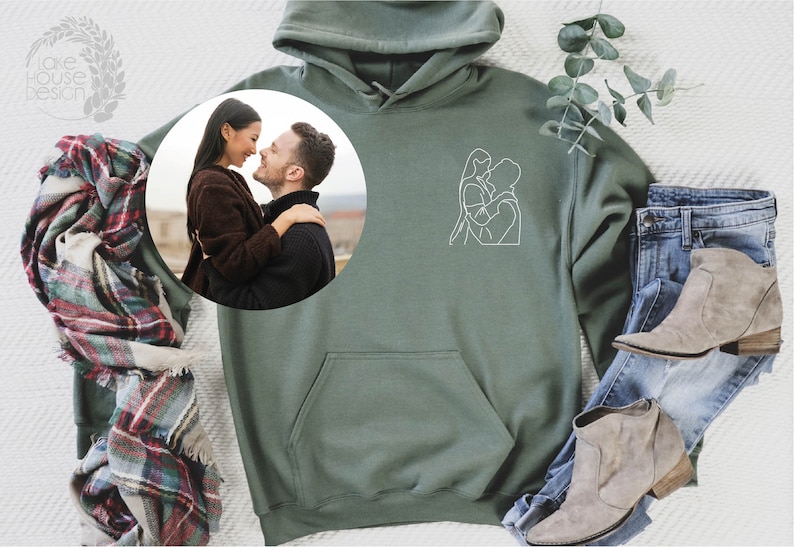 Custom portrait from photo, outline photo sweatshirt, Custom Photo, custom portrait. Sweats, Couple Hoodie,Valentines Day Sweats 