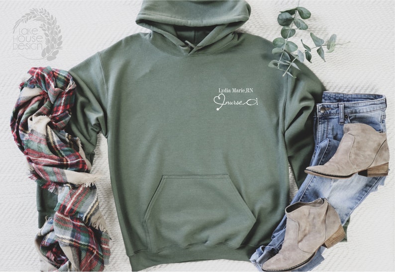 Personalized nurse sweat, hoodie with pockets, custom gift for nurse, BSN, RN, LPN, cma aprn, nursing student graduation, 4xl bild 3