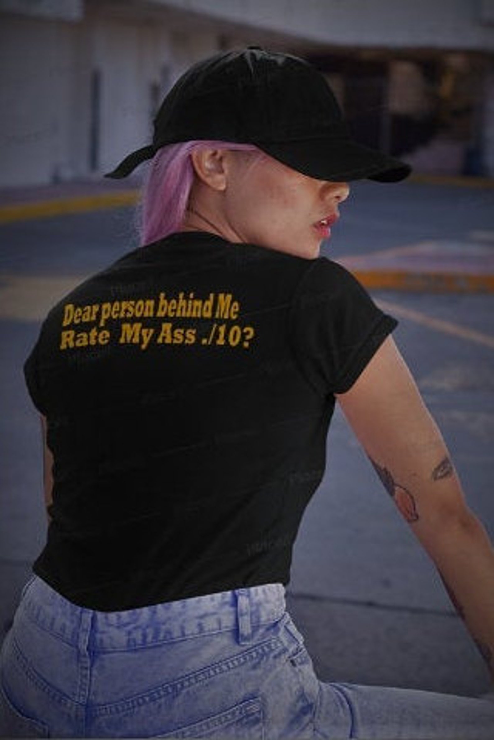 Chère personne derrière Moi Rate My Ass Crop Tee | Etsy