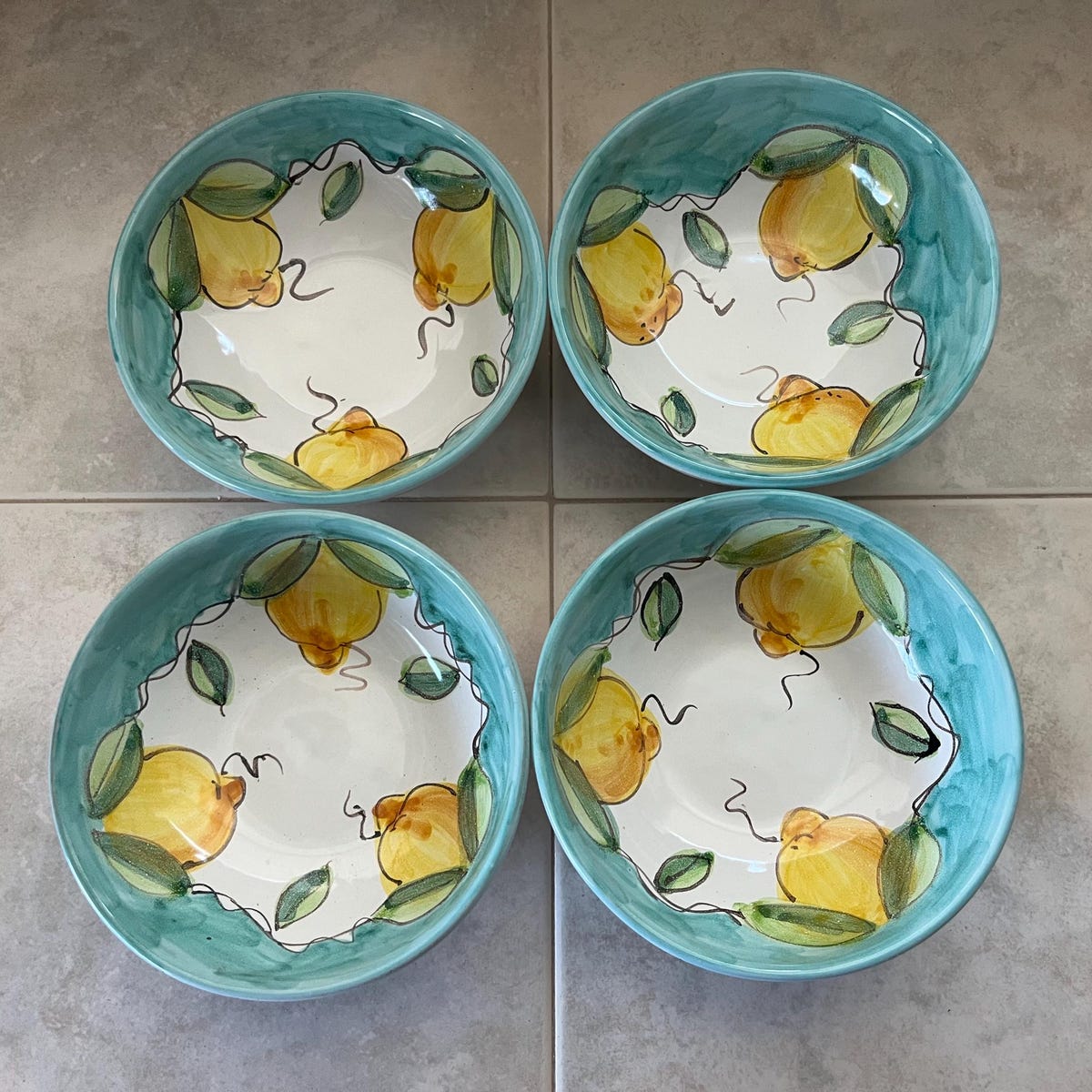 Italian Ceramic Bowls Set of 4
