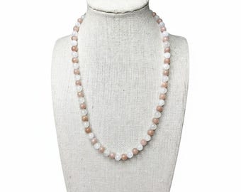 Collar elástico con cuentas de piedra lunar arcoíris y melocotón - 6 mm / Hecho a pedido, sin cierre,