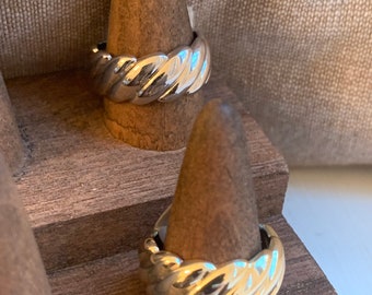 Iconische croissantring | Gouden of zilveren koepelring | 8 mm brede croissantring | Vergulde croissantring | Cadeaus voor haar | Leuke dikke ring