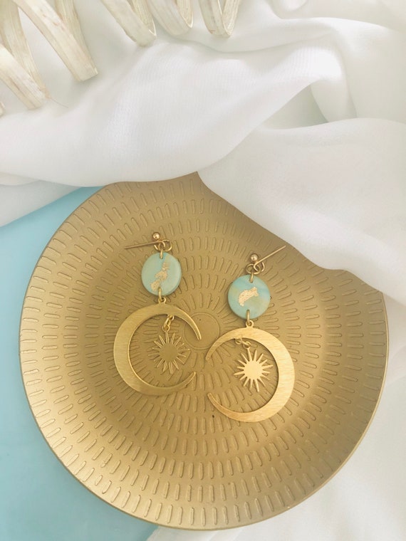 Gold Plated Sun and Moon Pearl-crystal Wood Drop Earrings, Womens Dangle  Earrings, Genuine Freshwater Pearl Earrings, Sunburst Gold Earrings - Etsy  | Etsy earrings gold, Earrings, Drop earrings
