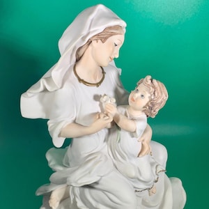 VINTAGE Religious Giuseppe Armani &quot;A Gift To Mary&quot; Signed 0439 Baby Jesus Figurine Collectibles Bisque Capodimonte Porcelain Collectable