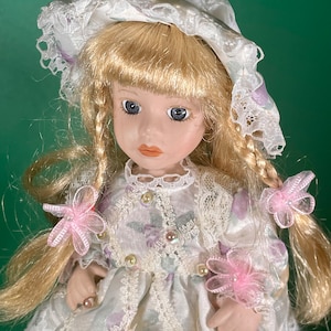 9&quot; Porcelain Doll Sitting Bent Knee Vintage Satin Dress Purple Green Pink Pigtails Blonde Toy Collectibles
