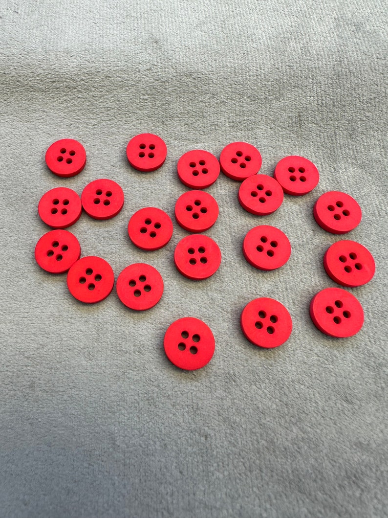 Red buttons 11mm shirt style a set of 20 image 2