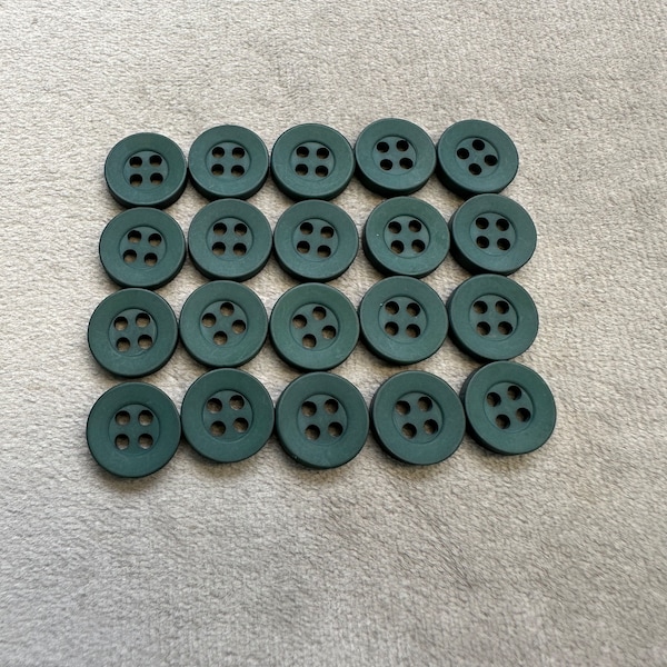 Matt buttons bottle green shirt style 11mm a set of 20