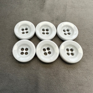 Glossy buttons white chunky style 23mm a set of 6