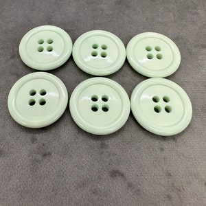 Buttons mint green 28mm a set of 6 glossy finish
