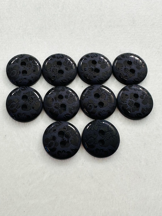 Floral Damask Button: 13mm - each Floral Damask Button: 13mm - each