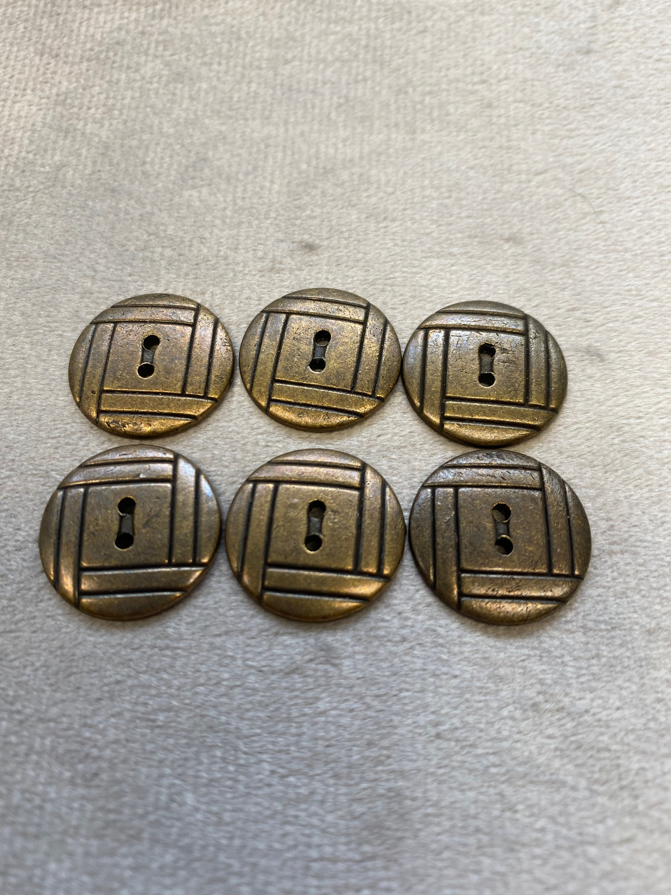Jeans Buttons Stock Photo - Download Image Now - Bronze - Alloy, Bronze  Colored, Brown - iStock