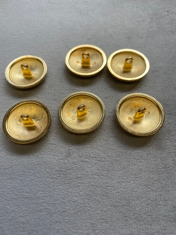 Blazer buttons gold tone metal shield design 24mm a set of 6