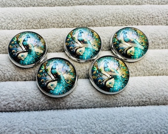 Peacock buttons 21mm a set of 5 glass and metal