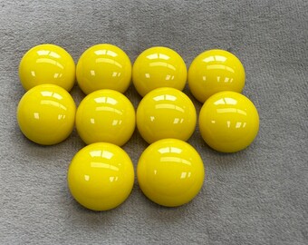 Yellow buttons 20mm half ball design a set of 10