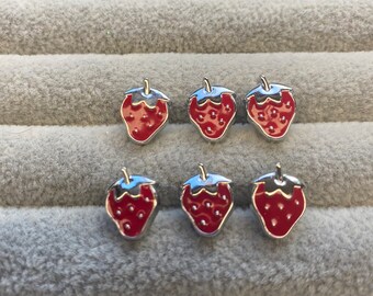 Strawberry buttons red and silver effect 9mm a set of 6