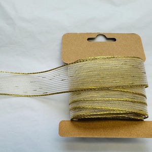 Goldfarbendes Band mit 25 mm Streifen, 5 Meter Länge