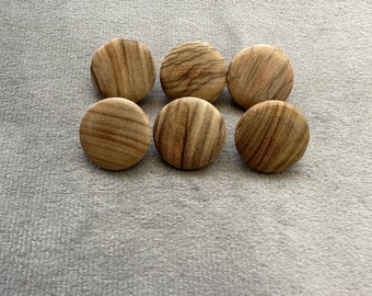 Wooden buttons natural 17mm a set of 6