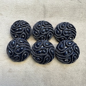 Textured buttons navy blue paisley design 28mm a set of 6