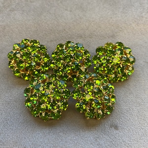 Rhinestone buttons green and gold tone 25mm a set of 5
