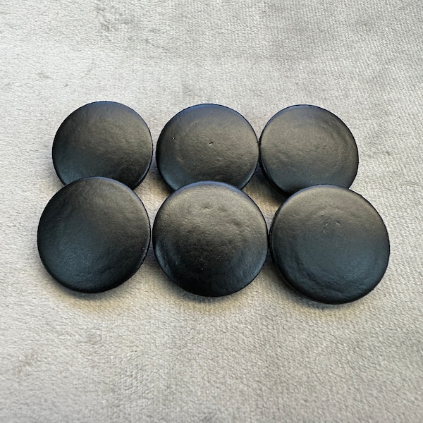 Leather buttons black smooth top design by Dill 25mm a set of 6