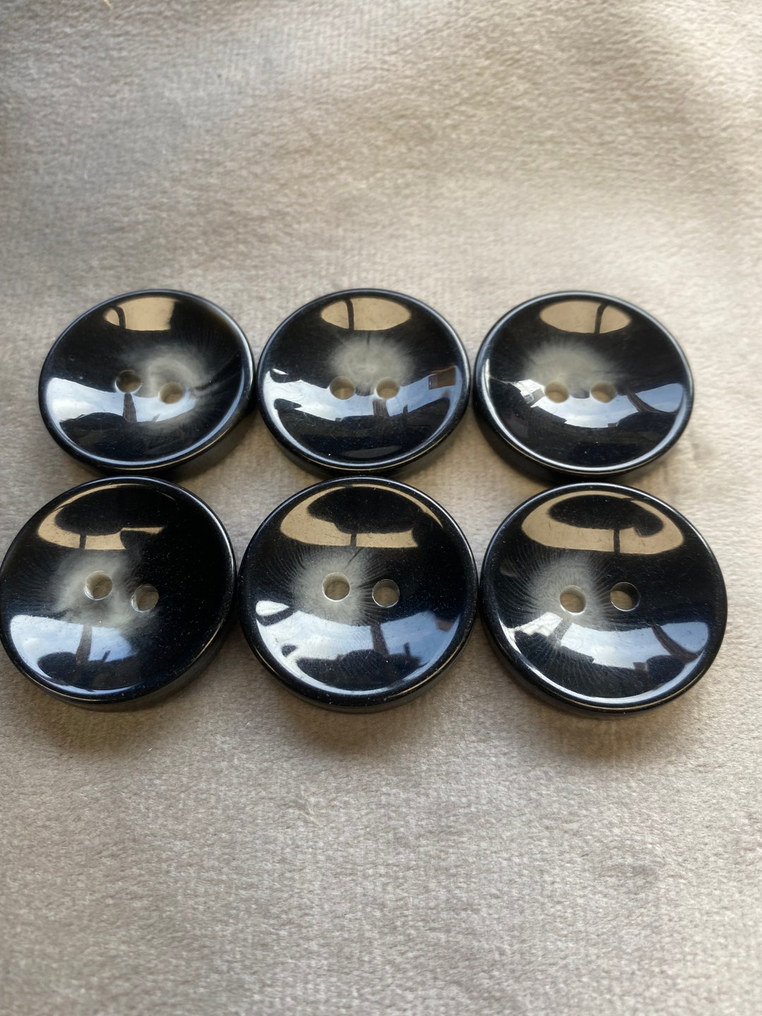 Obre Buttons Buttons Black 28mm a Set of 6 Ombre With Grey Detail - Etsy