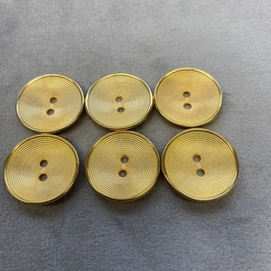 Metal buttons gold tone textured design 20mm a set of 6