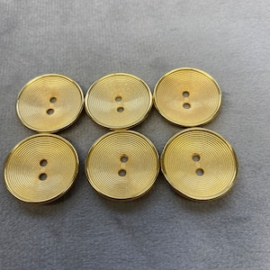 Metal buttons gold tone textured design 20mm a set of 6