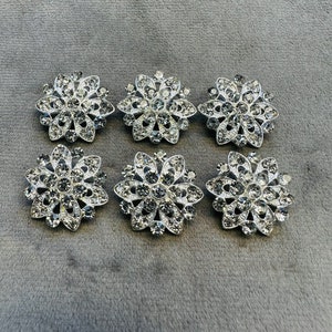 Rhinestone buttons silver in a silver tone metal setting 22mm a set of 6