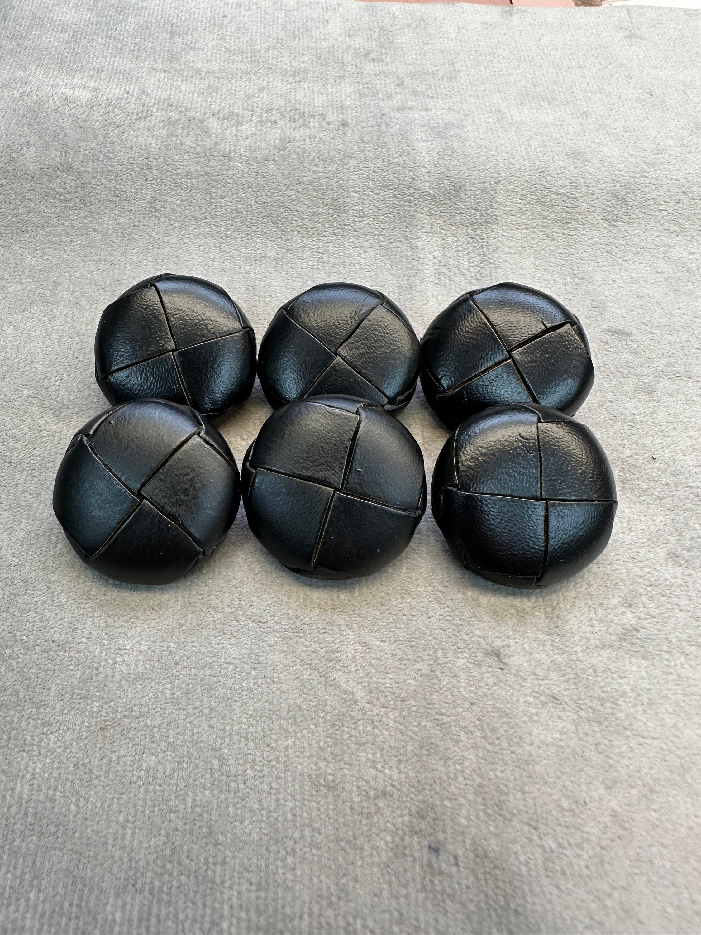 Leather buttons black football style 28mm a set of 4