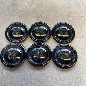 Glossy buttons black and grey mingle design 21mm a set of 6