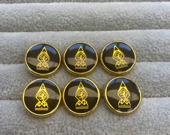 Enamel buttons black and gold Lion design 15mm a set of 6