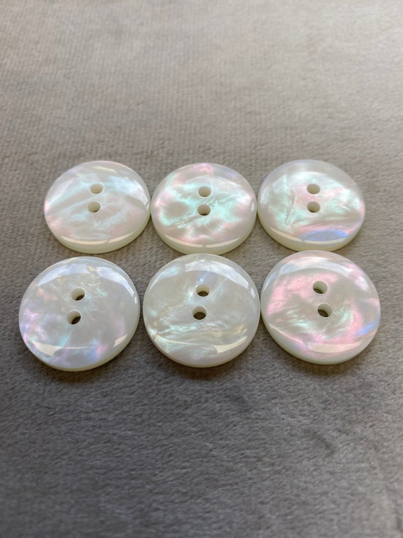 Iridescent Buttons White Pearly Finish 20mm a Set of 6 -  Canada