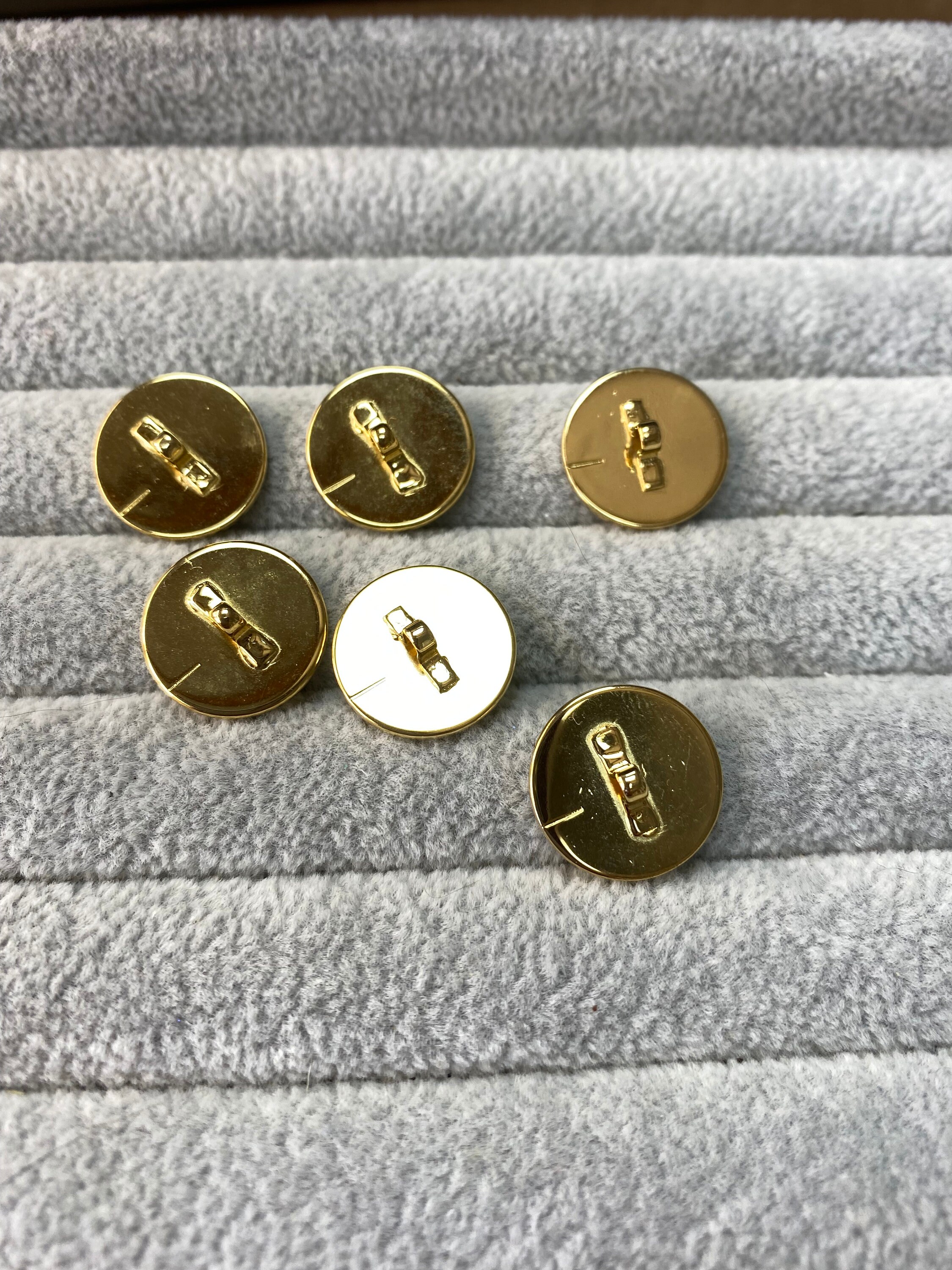 Metal Blazer Cuff Buttons Coat of Arms Design 15mm a Set of 6 - Etsy