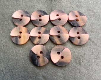 Ombre buttons light pink twist design 15mm a set of 10